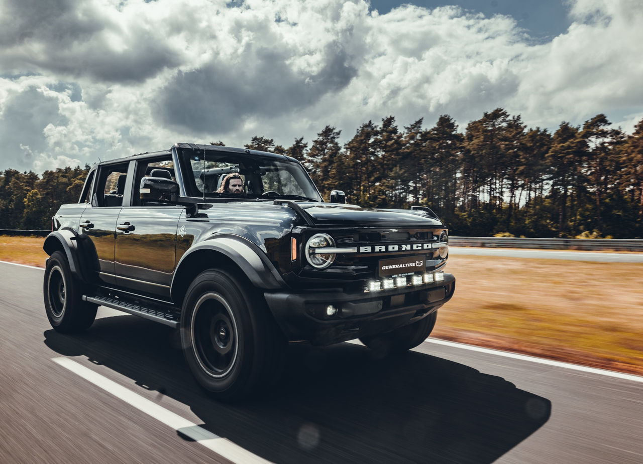 Off-Road Tuner delta4x4 Puts New Ford Bronco on General Tire Off-Road Tires